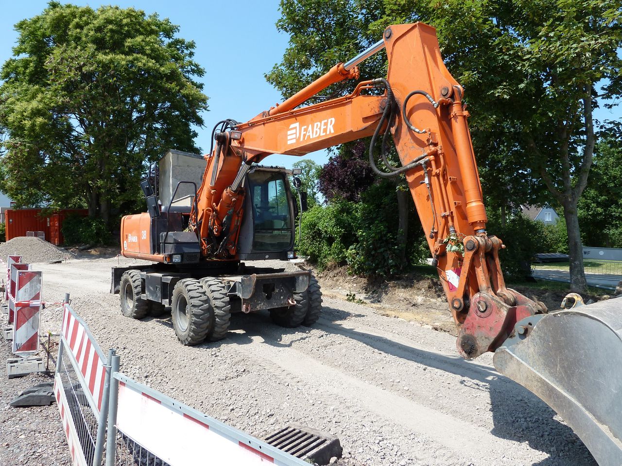 FABER Bau, Alzey / Eiffage-Gruppe - Seite 9 - Baufirmen - Baumaschinen ...