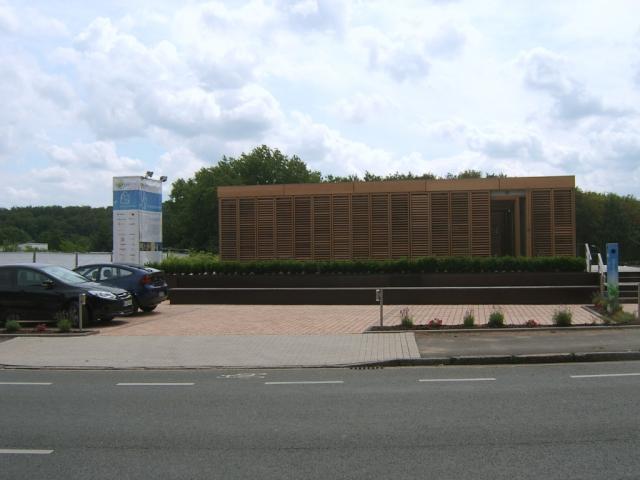 SA507367__1280x768_.JPG