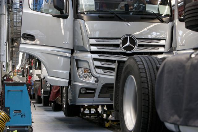 mercedes_benz_neuer_actros_1.jpg