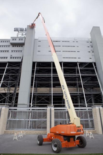 jlg_Ultraboom_1500SJ.JPG