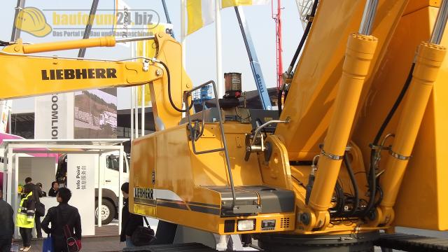 Liebherr_Bauma_China_2010__9.jpg