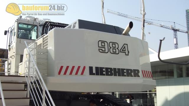 Liebherr_Bauma_China_2010__18.jpg