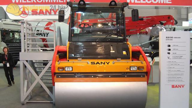 Sany_Bauma_China_2010__22.jpg