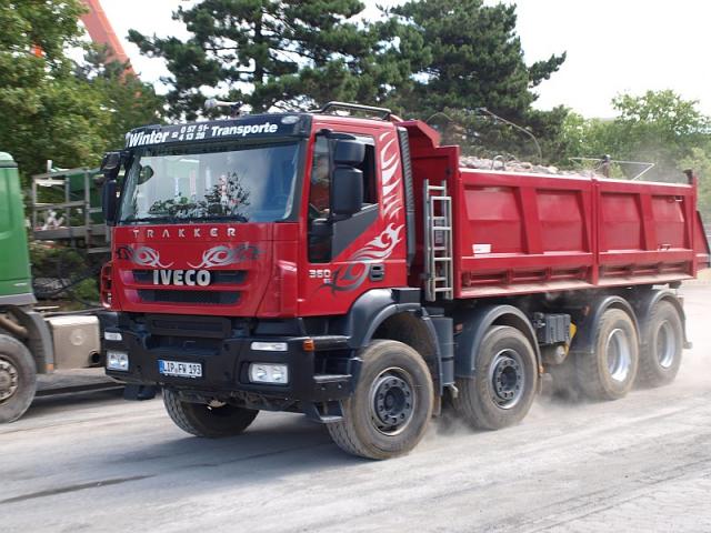 trakker360winter.jpg
