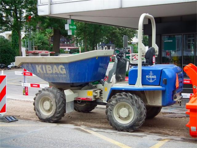 Neuson_dumper.jpg