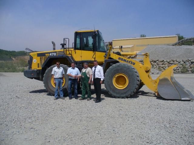 komatsu_wa470_1.jpg