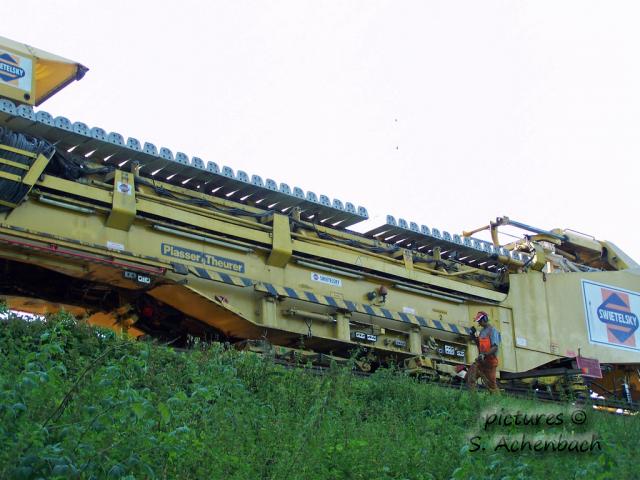 121.jpg