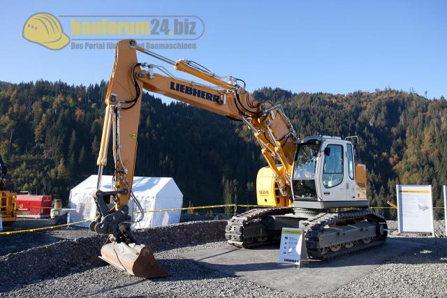 6_Liebherr_R924_Wertach2011.JPG