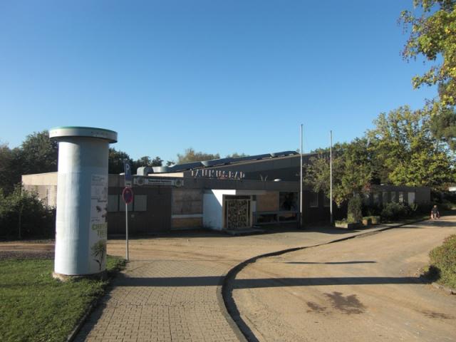 006m.JPG