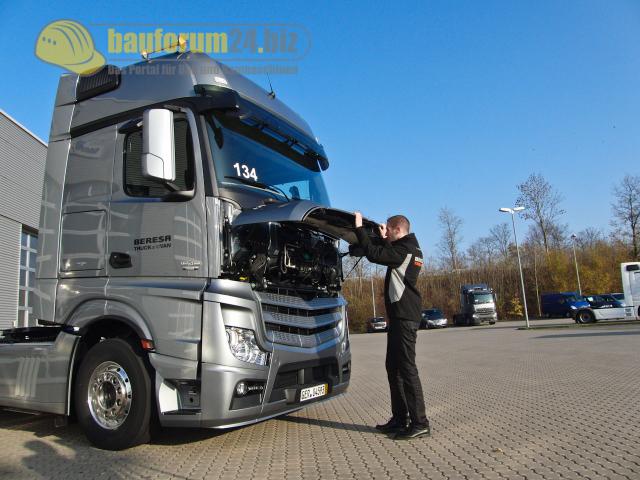 51_Mercedes_Actros_2011.JPG