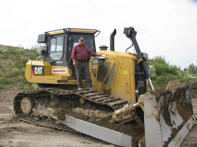 Caterpillar_d7e_2.jpg