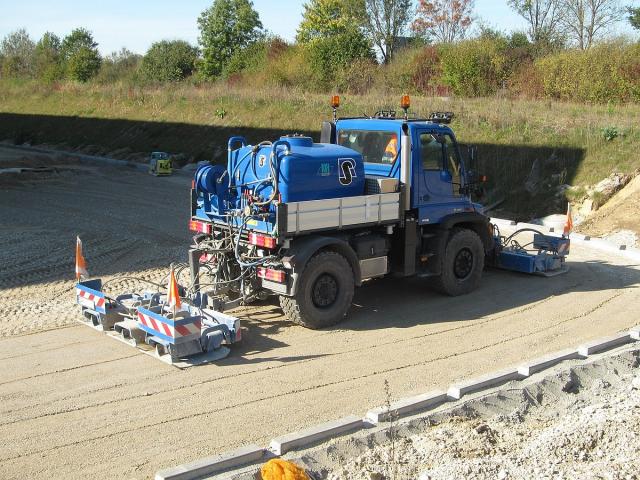 Copyright___Maulwurfmax_2011.Richard_Schulz_Tiefbau_Mercedes_Benz_UNIMOG_U_400_18.10.2011_4.jpg