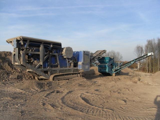 2011/11/post-6728-1321725066_thumb.jpg