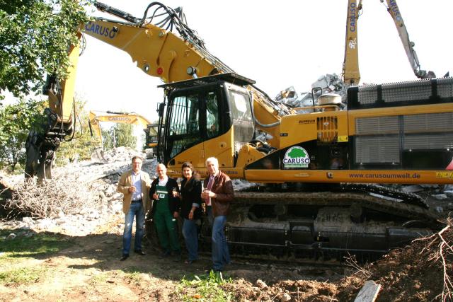 caterpillar_abbruchbagger_dem70_3.jpg