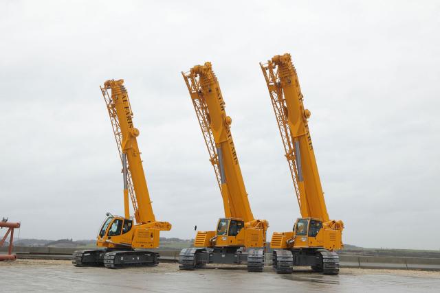 al_faris_47_liebherr_krane_1.jpg