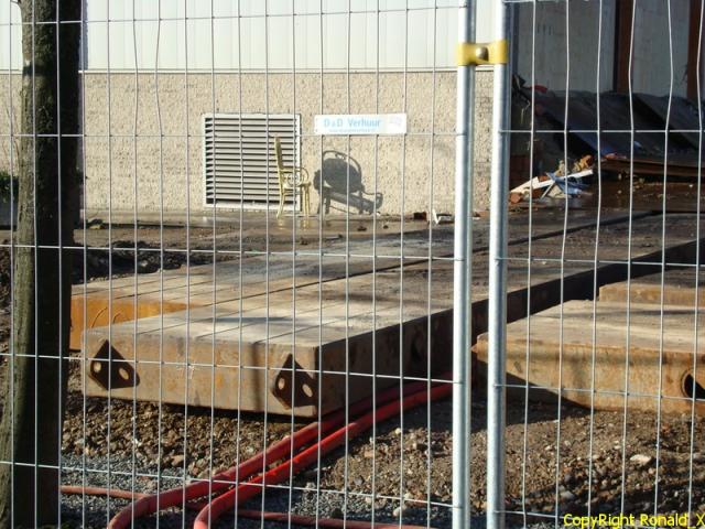 DSC07069_border.jpg