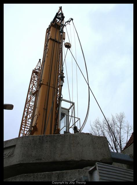 _Liebherr_45_K_Natruper_Stra_e__Dezember_2011__1_.jpg