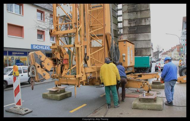 _Liebherr_45_K_Natruper_Stra_e__Dezember_2011__11_.jpg
