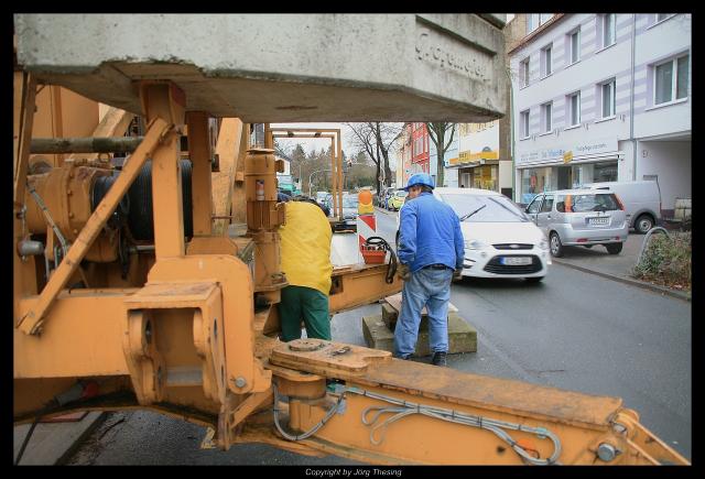 _Liebherr_45_K_Natruper_Stra_e__Dezember_2011__14_.jpg