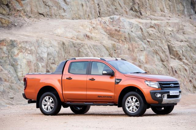 Ford_Ranger_seite.jpg