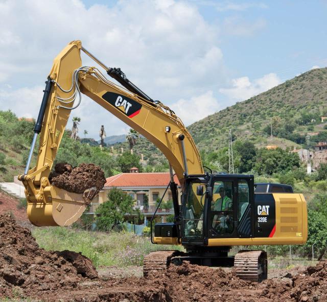 Caterpillar_Raupenbagger_320E.jpg