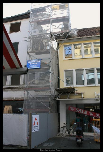 _Woolworth_20._Januar_2012__1_.jpg