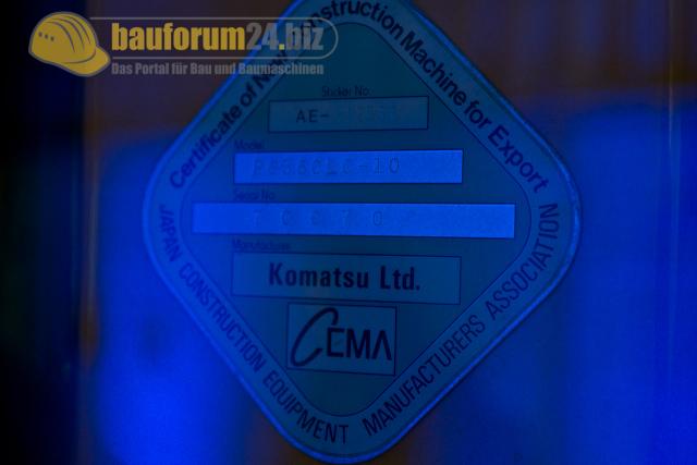 komatsu_uk_new_castle_2012_95.jpg