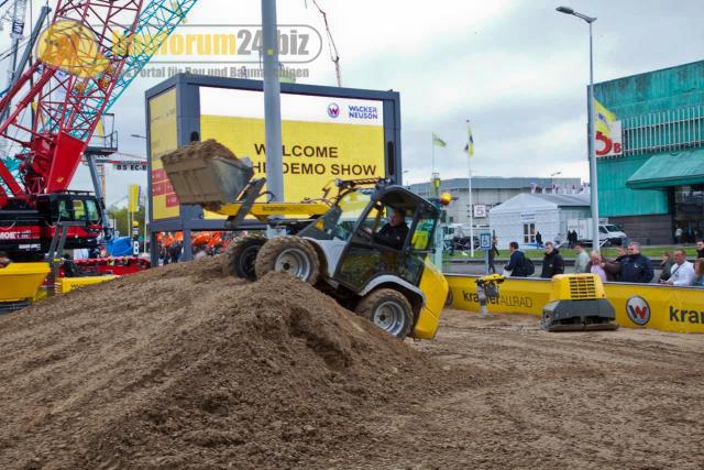 WackerNeuson_Intermat2012_.JPG