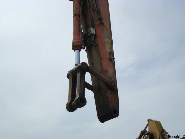 DSC09696_border.jpg