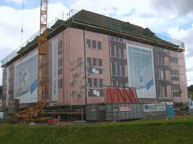 SA501916__1280x768_.JPG