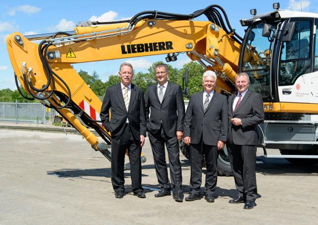 Liebherr_EMtec_GmbH_Management_Moll_Strobel_Remlinger_Knor.jpg