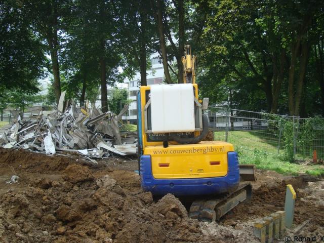 DSC09789_border.jpg