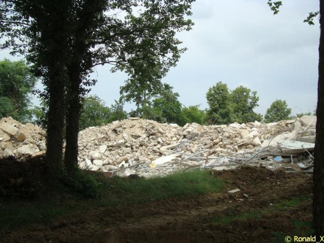 DSC00434_border.jpg