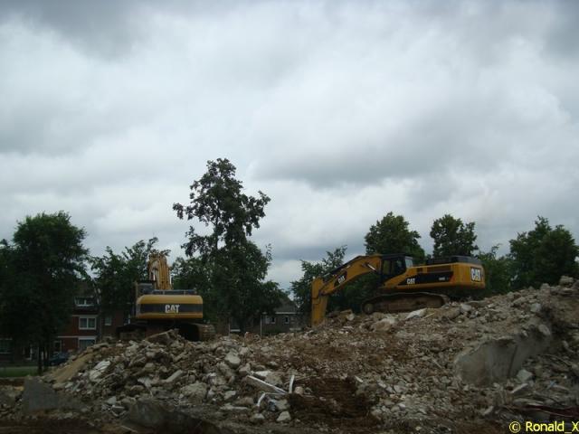 DSC01035_border.jpg