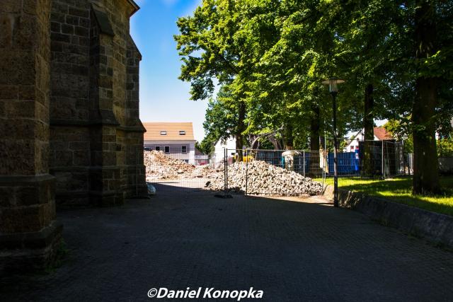 Abbruch_Kirche_23.07.2012__1_von_19_.jpg