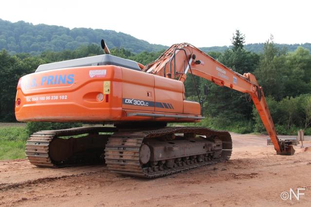 Doosan_DX300LC__5_.JPG