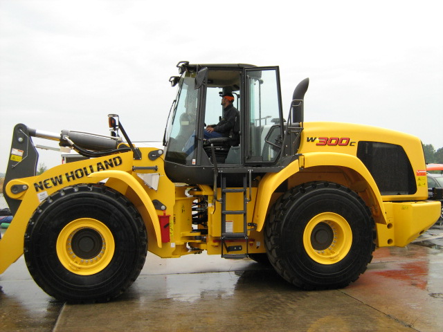 New Holland Construction/CNH Global Post-12047-1346263591