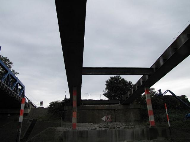 IMG_0024m.jpg