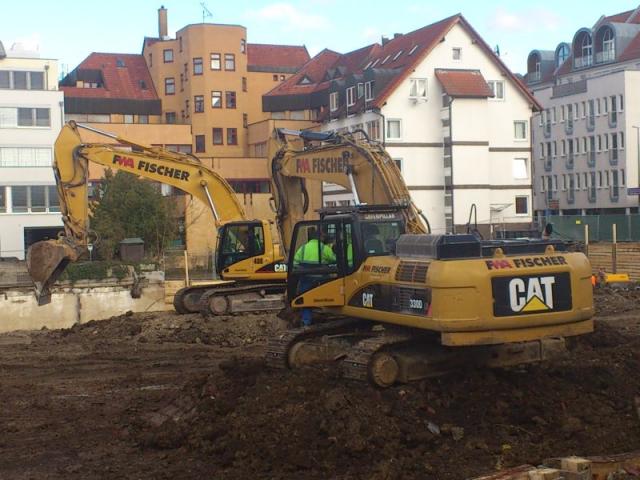 cat_330c__cat_330d.jpg