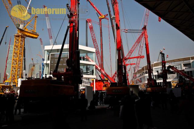 bauma_China_Shanghai_2012__10.jpg