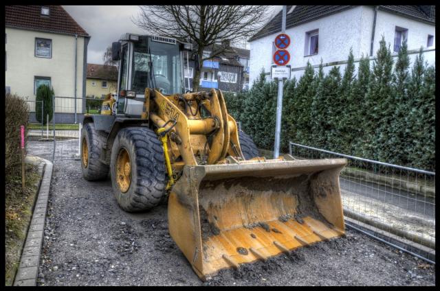 Liebherr_L_514_HDR.jpg