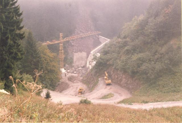 Geschiebemauer_Rellstal_09_1986.jpg