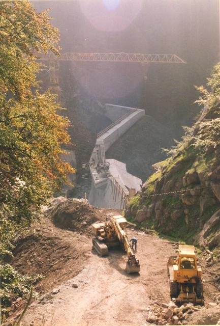 Geschiebemauer_Rellstal_08_1986.jpg