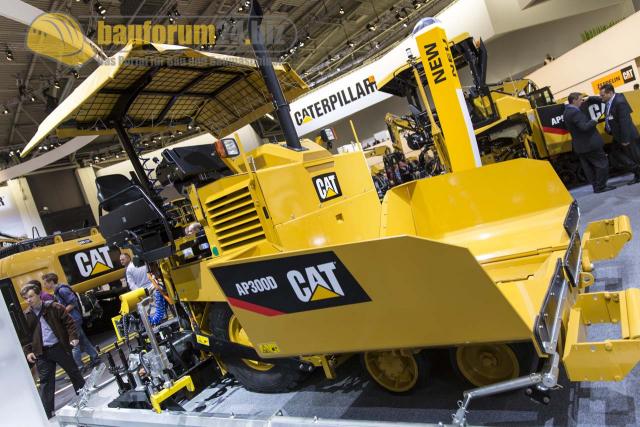 Bauma_2013_Caterpillar_56.jpg