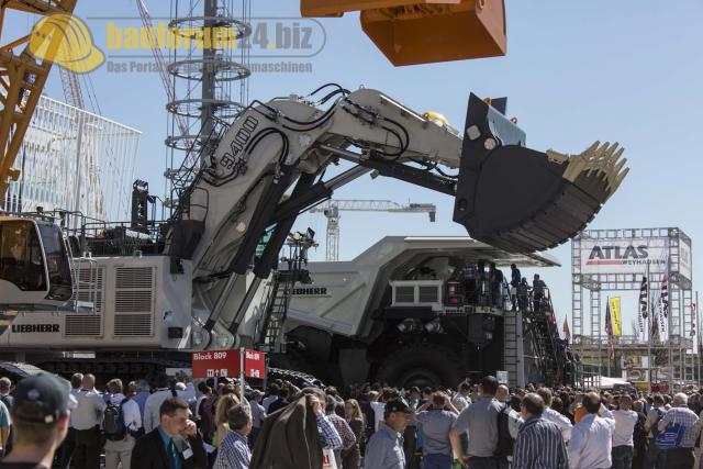 Bauma_2013_Liebherr_3.jpg