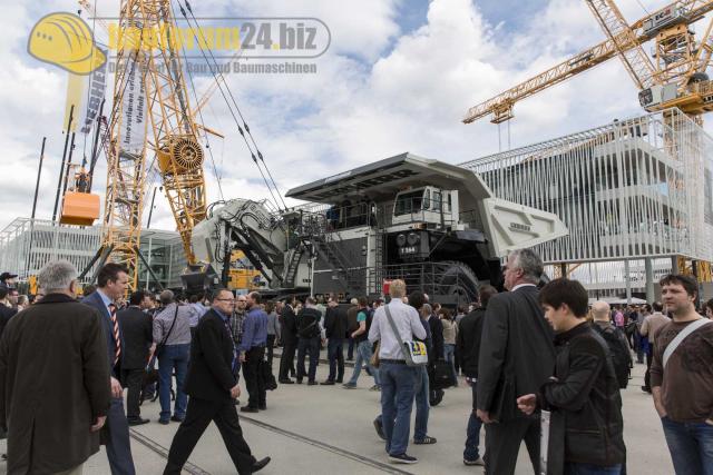 Bauma_2013_Liebherr_5.jpg