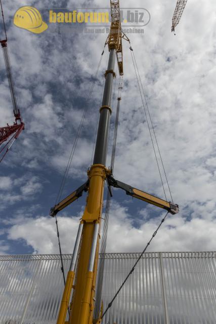 Bauma_2013_Liebherr_28.jpg