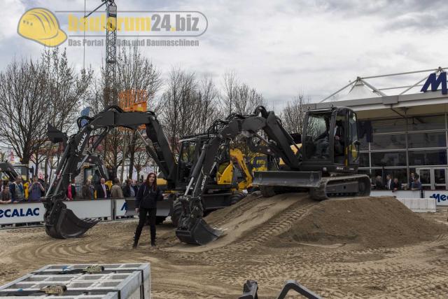 Bauma_2013_MeCALAC_3.jpg
