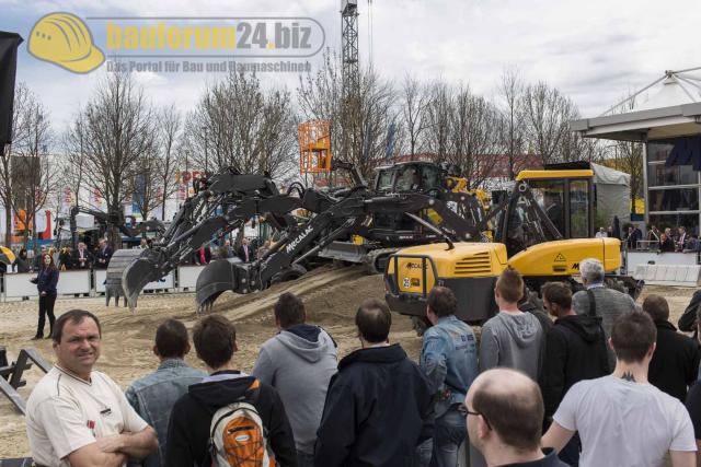 Bauma_2013_MeCALAC_4.jpg