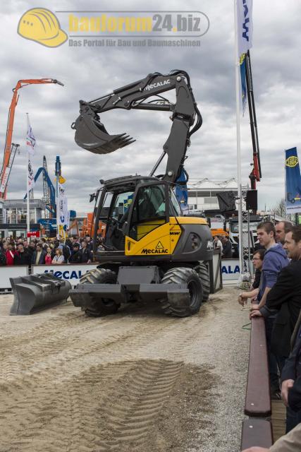 Bauma_2013_MeCALAC_8.jpg